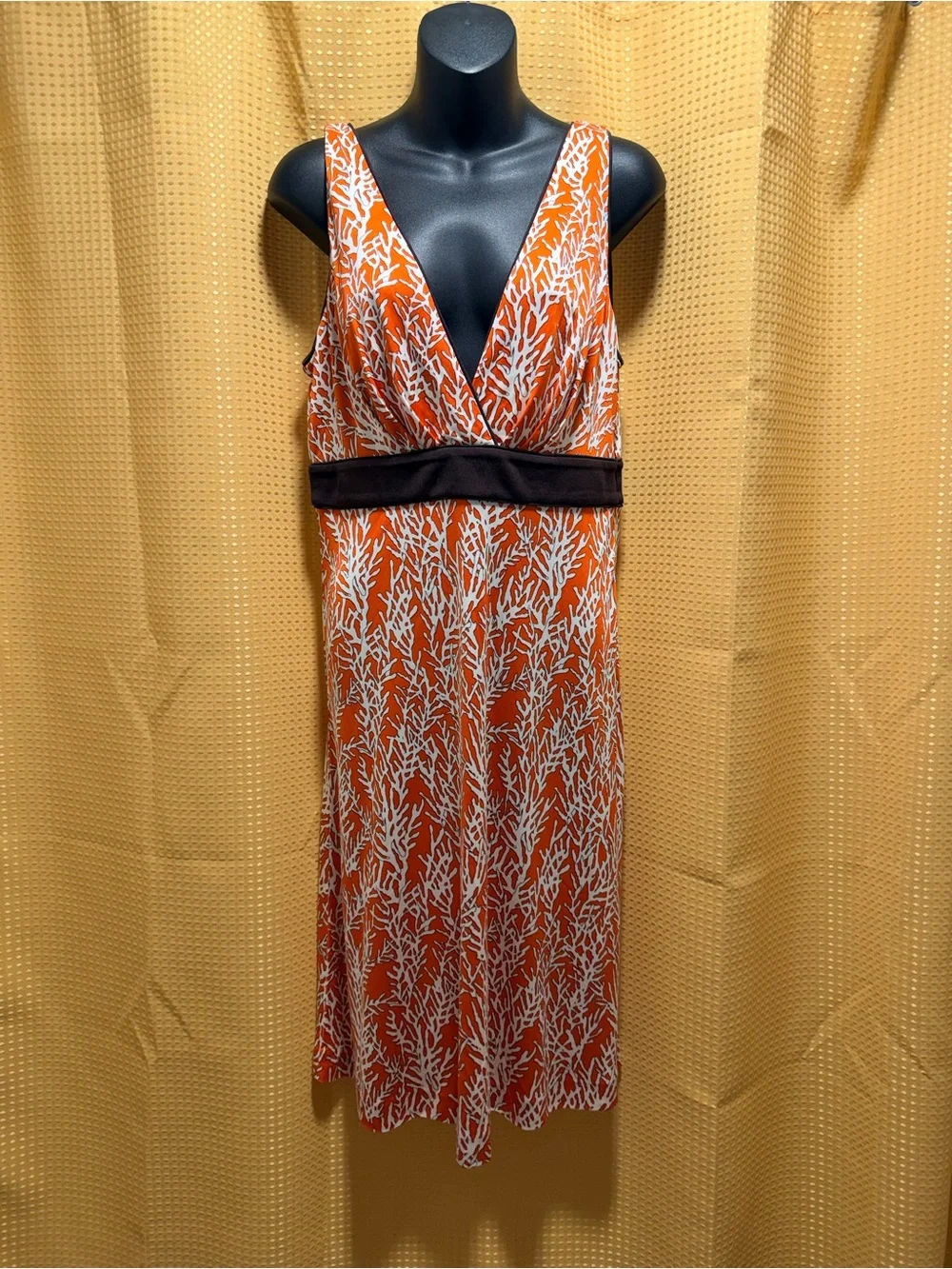 Tory Burch sleeveless neck